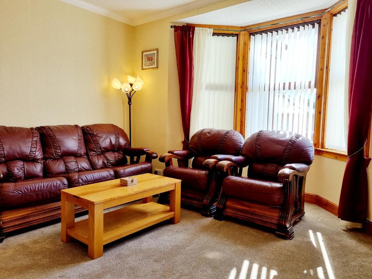 Inverness City 3 Bedroom House Free Parking Kültér fotó