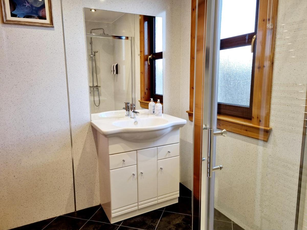 Inverness City 3 Bedroom House Free Parking Kültér fotó